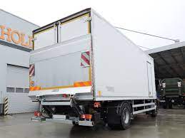 Tail Lift Closed
